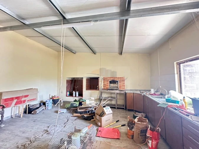 Moradia T4 para Venda em Alcobaça e Vestiaria Foto 67