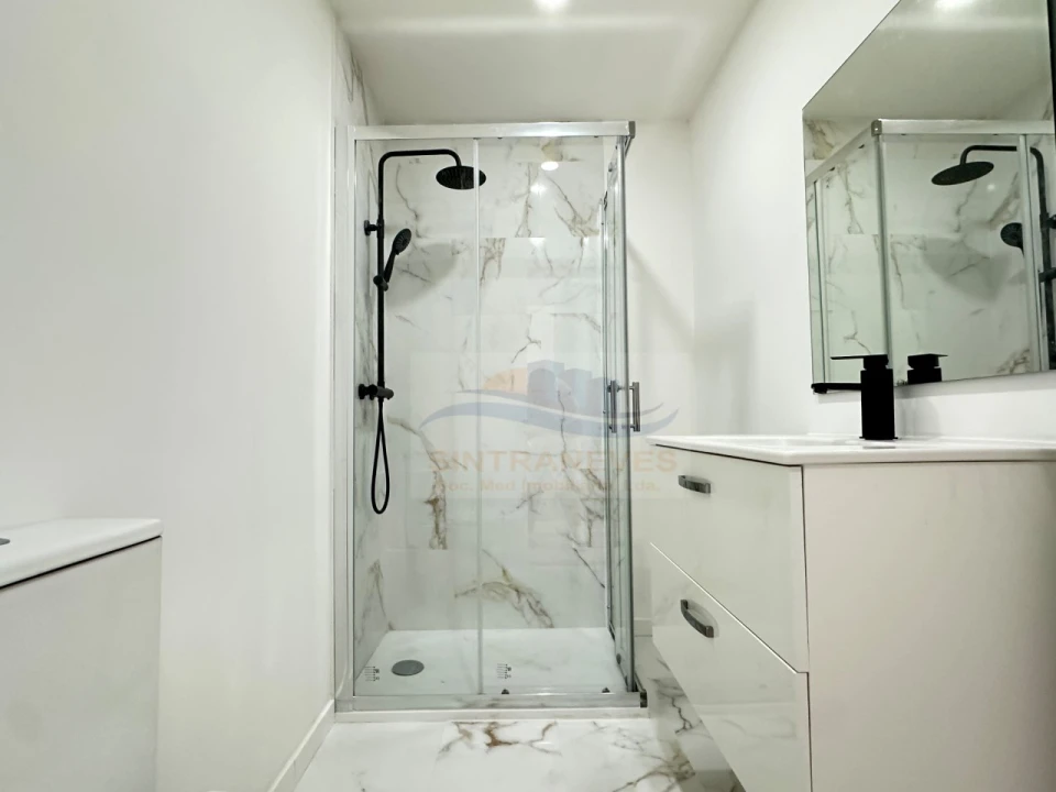 Apartamento T2 para Venda em Falagueira-Venda Nova Foto 18