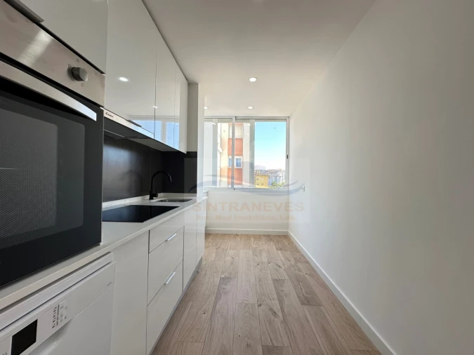 Apartamento T2 para Venda em Falagueira-Venda Nova Foto 1