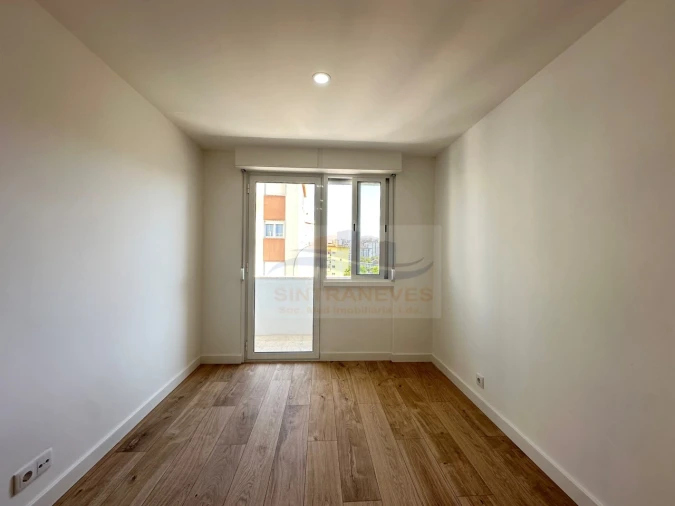 Apartamento T2 para Venda em Falagueira-Venda Nova Foto 12