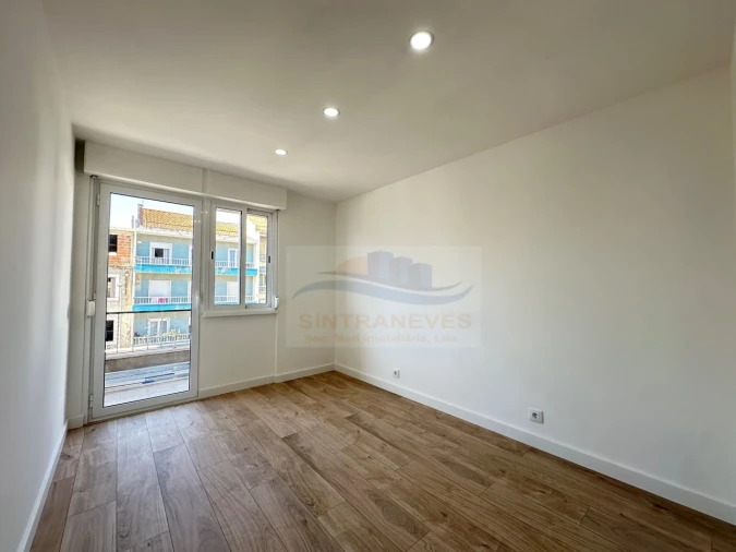 Apartamento T2 para Venda em Falagueira-Venda Nova Foto 13