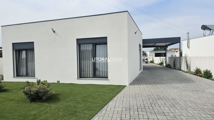 Moradia T3 para Venda em Febres Foto 33