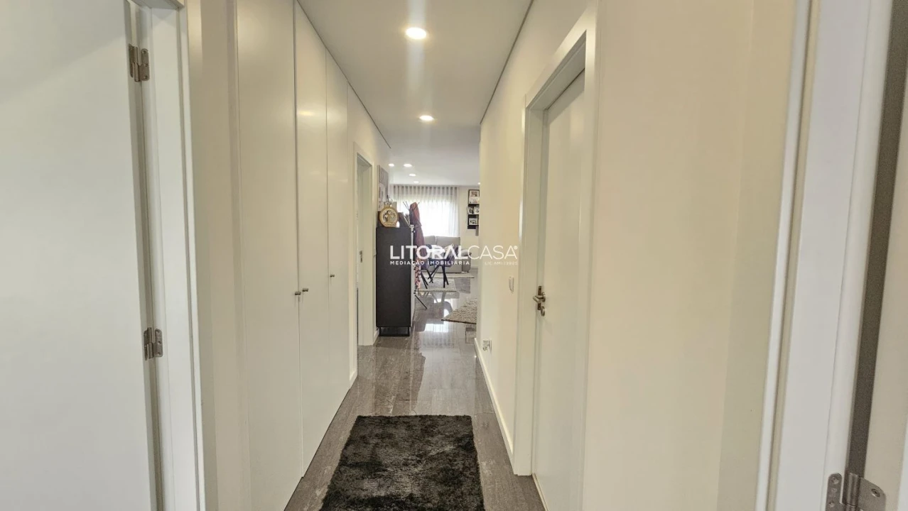 Moradia T3 para Venda em Febres Foto 23