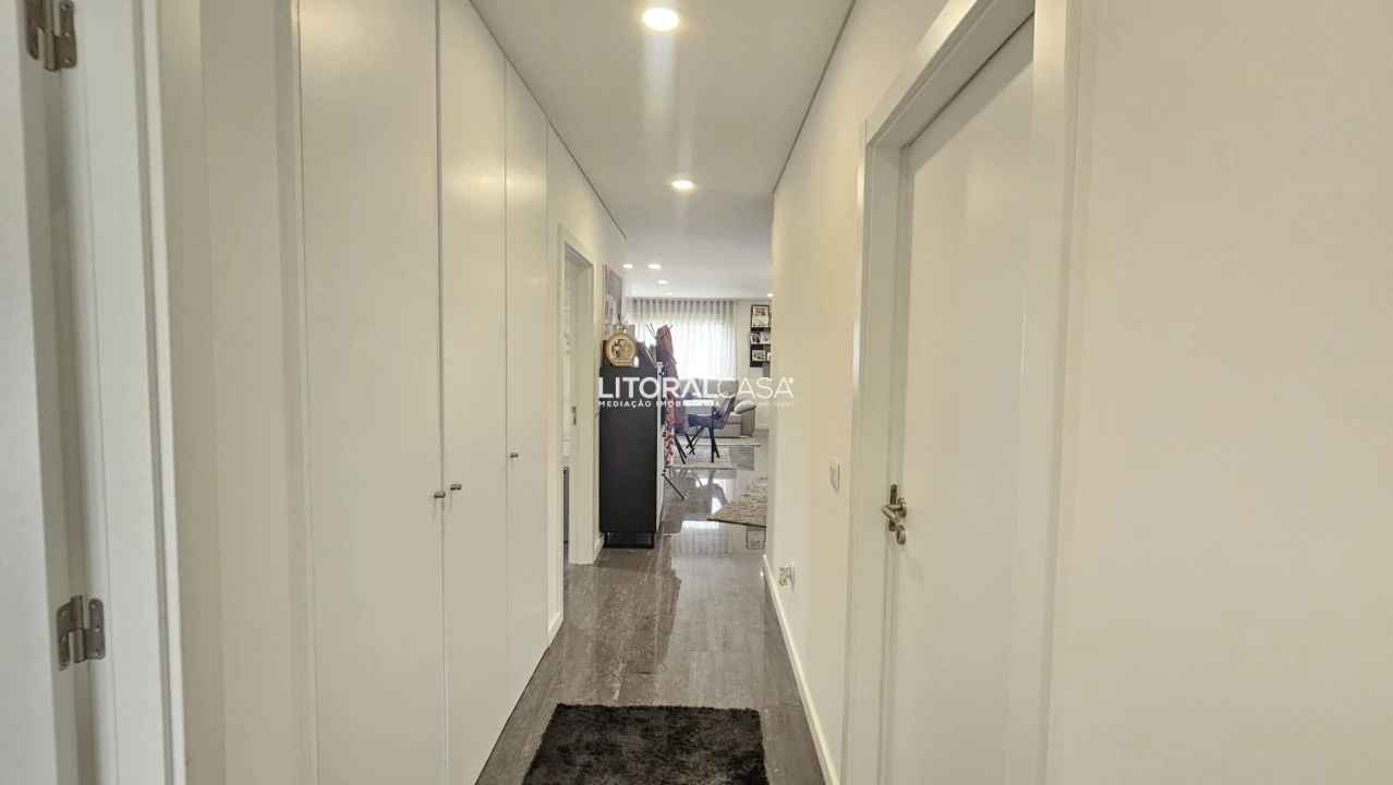 Moradia T3 para Venda em Febres Foto 24