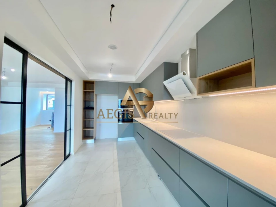 Apartamento T2 para Venda em São Martinho Foto 2