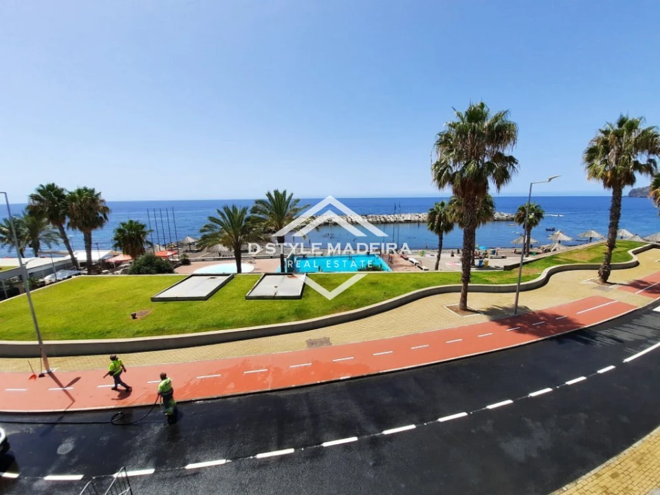 Apartamento T1 para Venda em Ribeira Brava Foto 1
