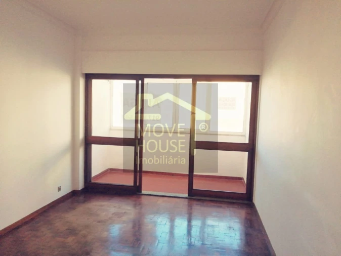 Loja para Arrendamento em Cascais e Estoril Foto 4