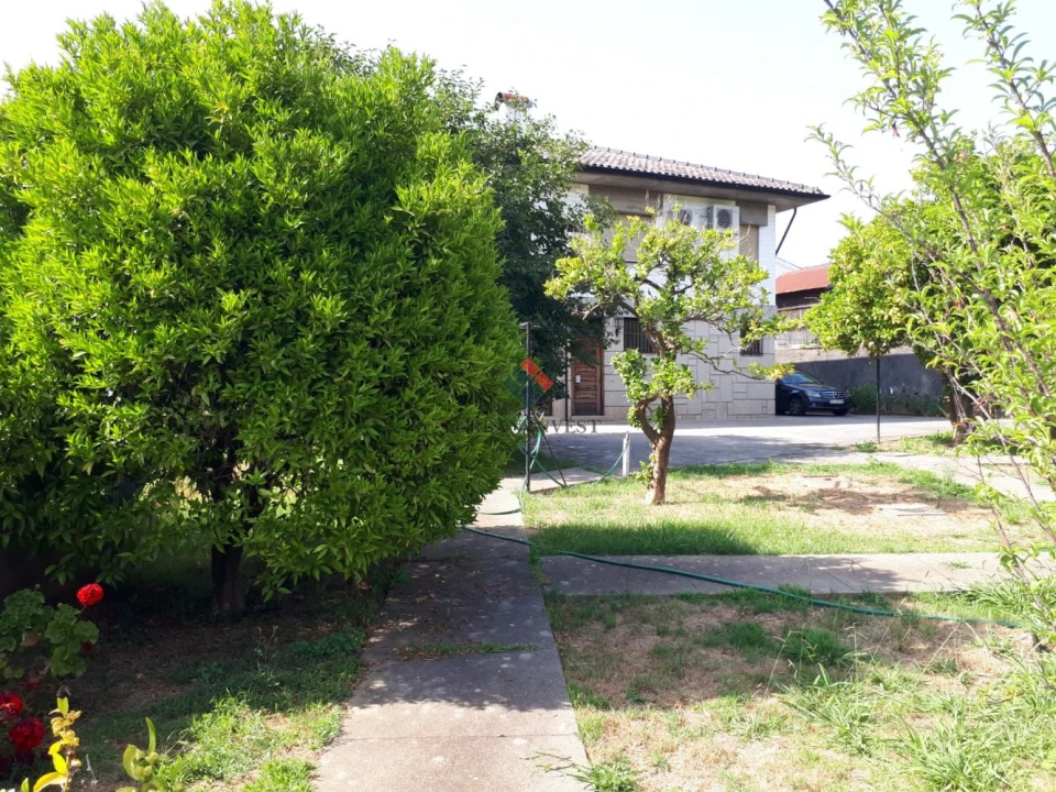 Moradia T6 para Venda em Melres e Medas Foto 48