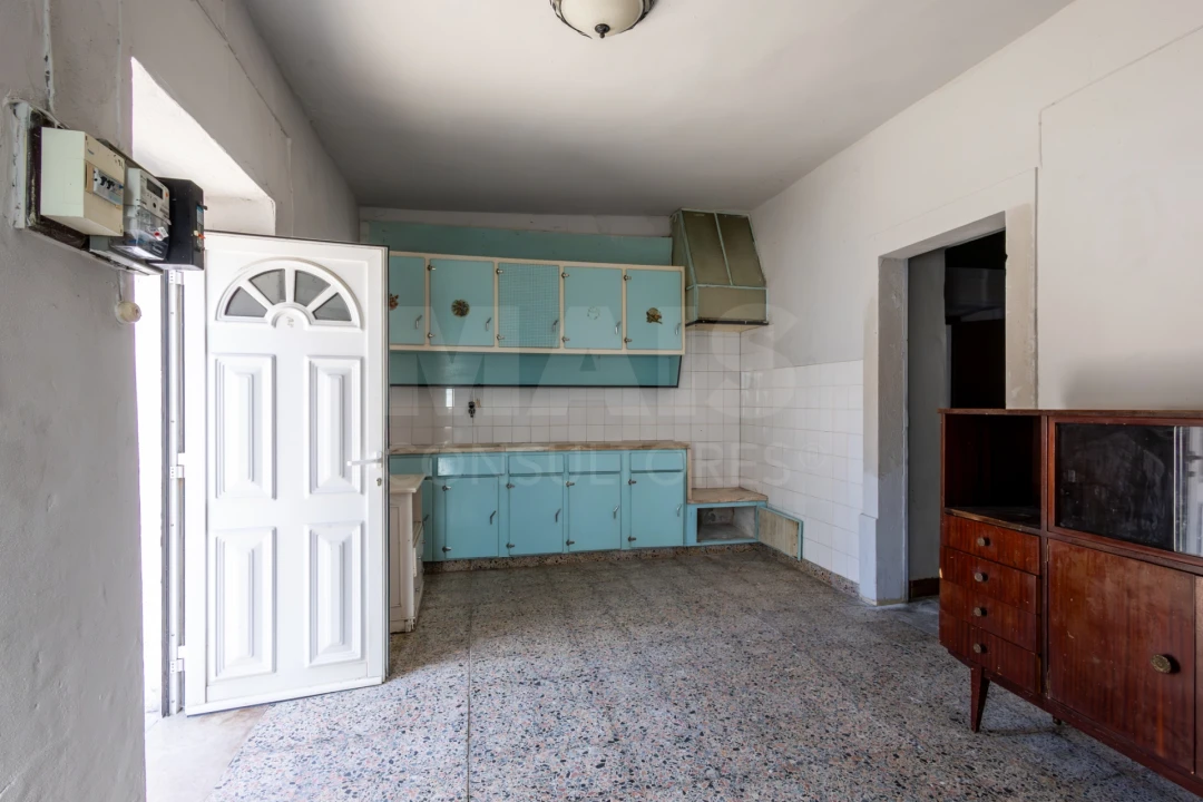 Moradia T1 para Venda em Santa Catarina Foto 2