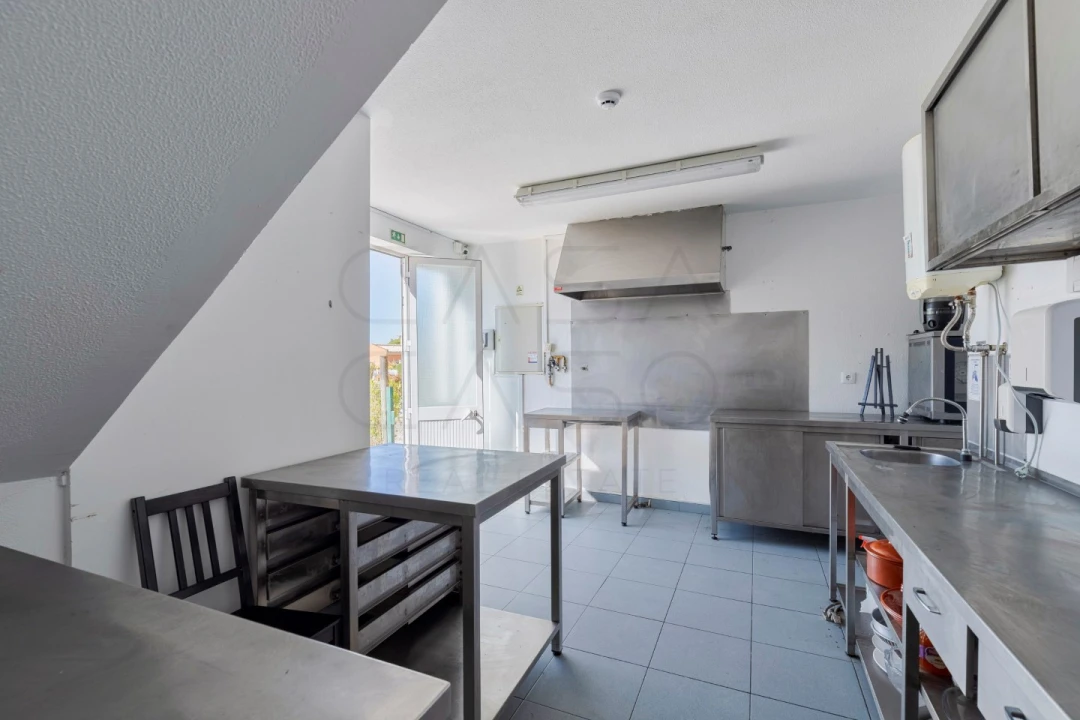 Negócio para Venda em Azeitão (São Lourenço e São Simão) Foto 22