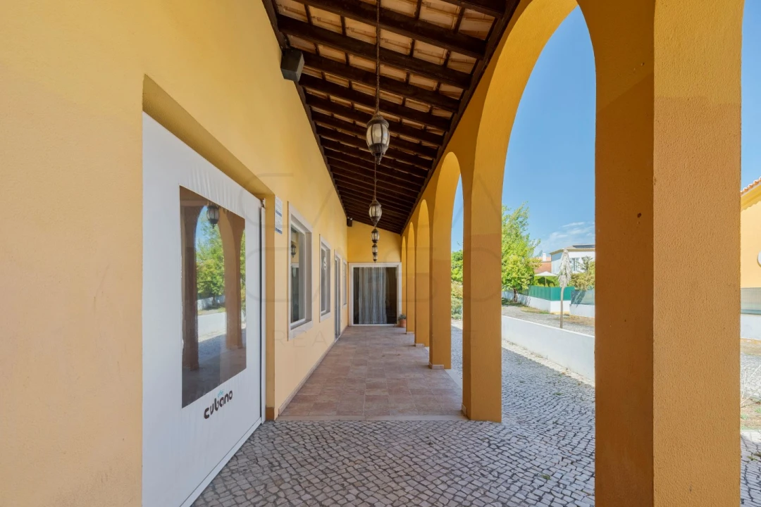 Negócio para Venda em Azeitão (São Lourenço e São Simão) Foto 5