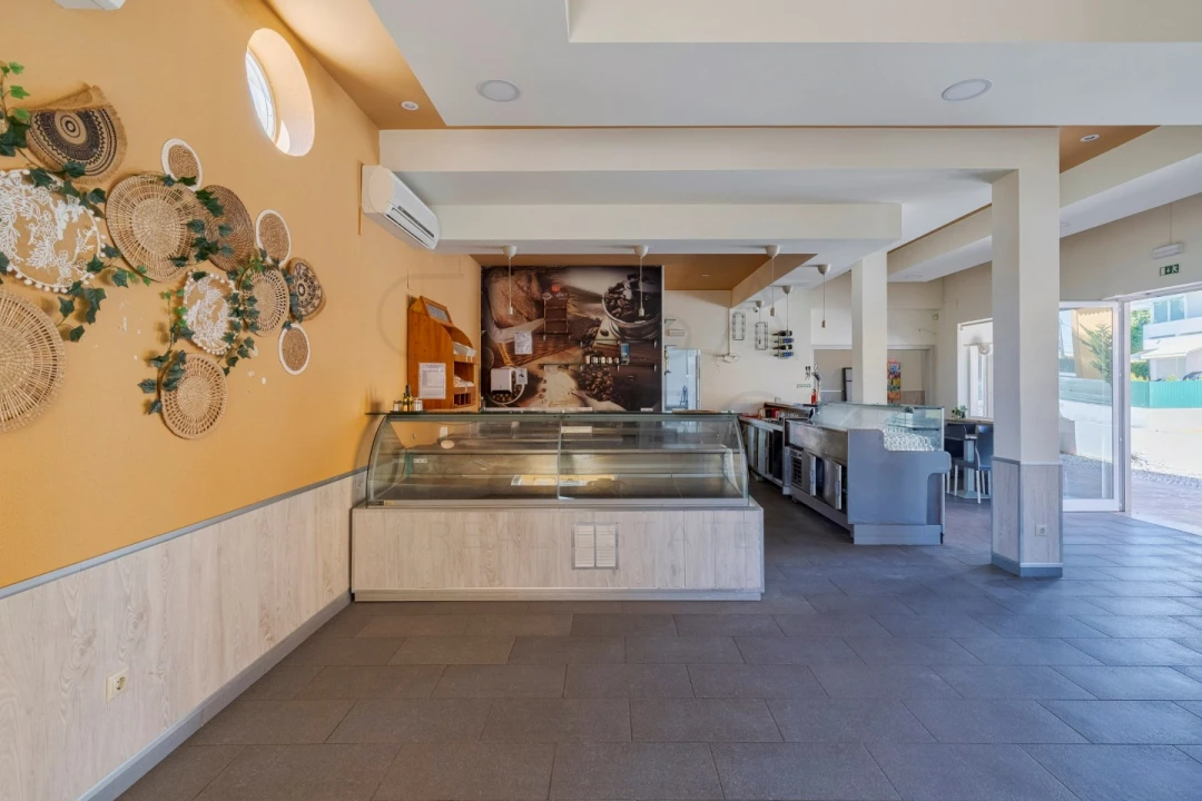 Negócio para Venda em Azeitão (São Lourenço e São Simão) Foto 9