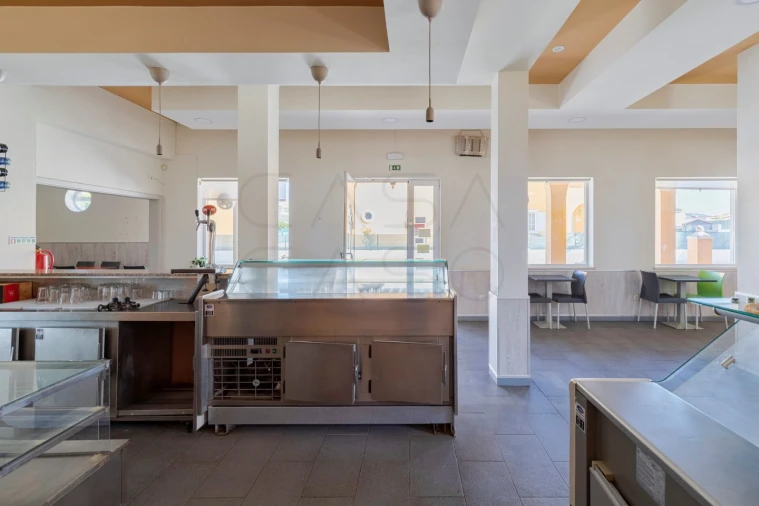 Negócio para Venda em Azeitão (São Lourenço e São Simão) Foto 13