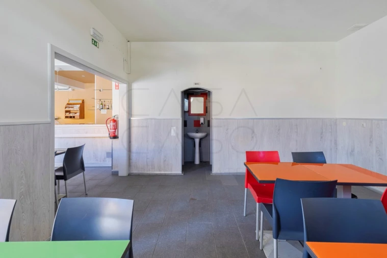 Negócio para Venda em Azeitão (São Lourenço e São Simão) Foto 17