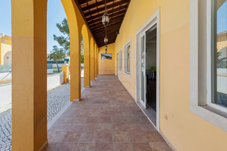 Negócio para Venda em Azeitão (São Lourenço e São Simão) Foto 27