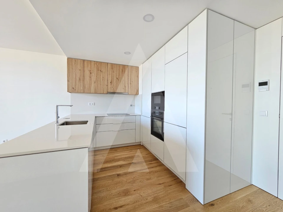 Apartamento T1 para Arrendamento em Glória e Vera Cruz Foto 2