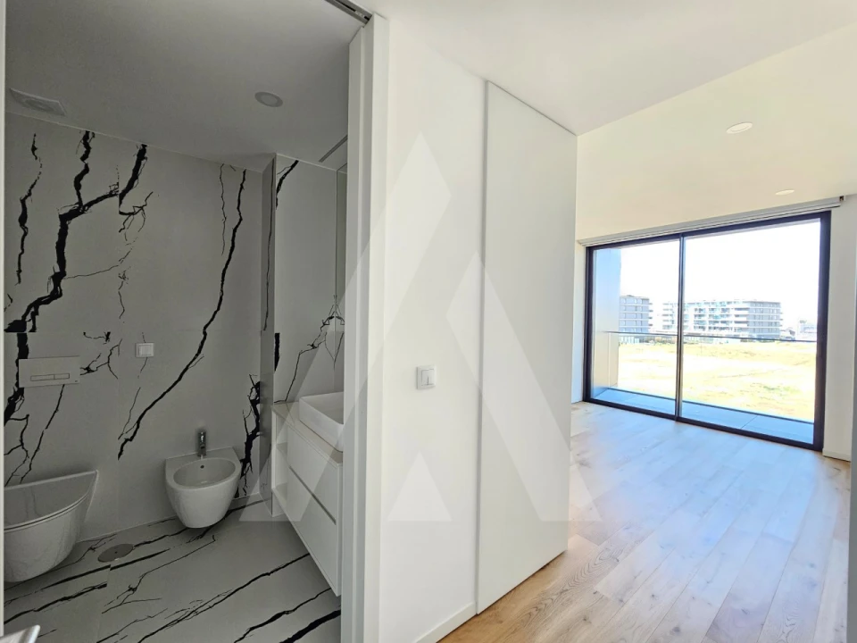 Apartamento T1 para Arrendamento em Glória e Vera Cruz Foto 8