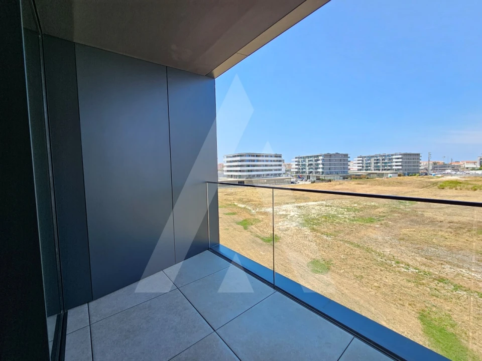 Apartamento T1 para Arrendamento em Glória e Vera Cruz Foto 14