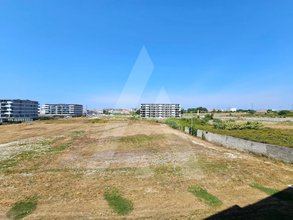 Apartamento T1 para Arrendamento em Glória e Vera Cruz Foto 15