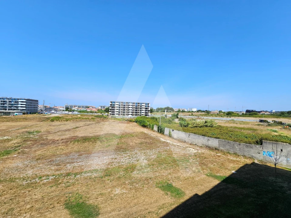 Apartamento T1 para Arrendamento em Glória e Vera Cruz Foto 16