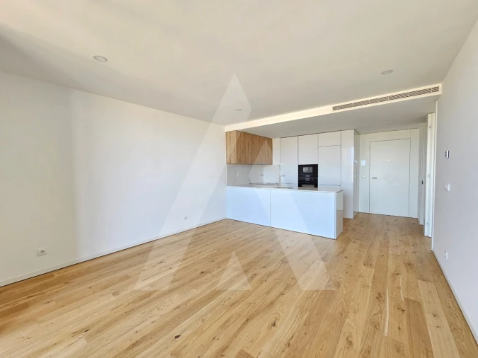 Apartamento T1 para Arrendamento em Glória e Vera Cruz Foto 3