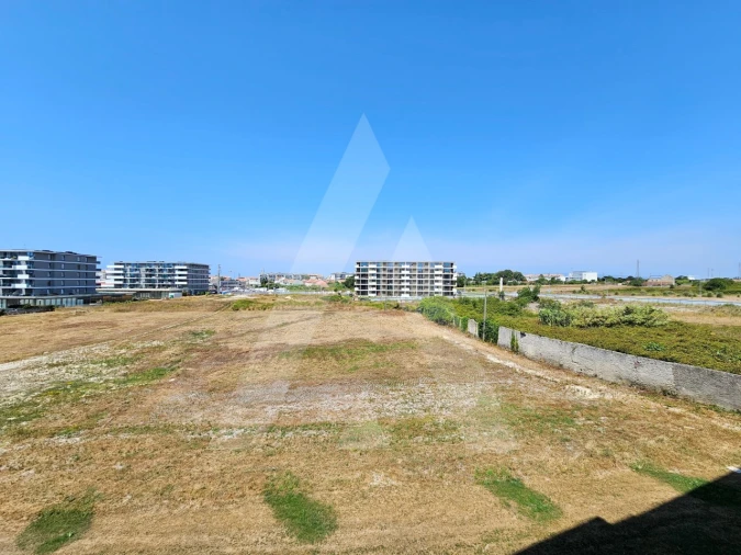 Apartamento T1 para Arrendamento em Glória e Vera Cruz Foto 15