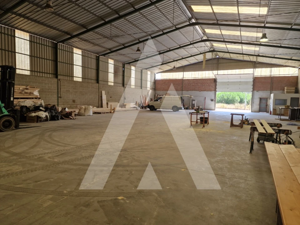 Armazém para Venda em Carnide Foto 2