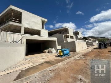 Moradia T3 para Venda em Caniço