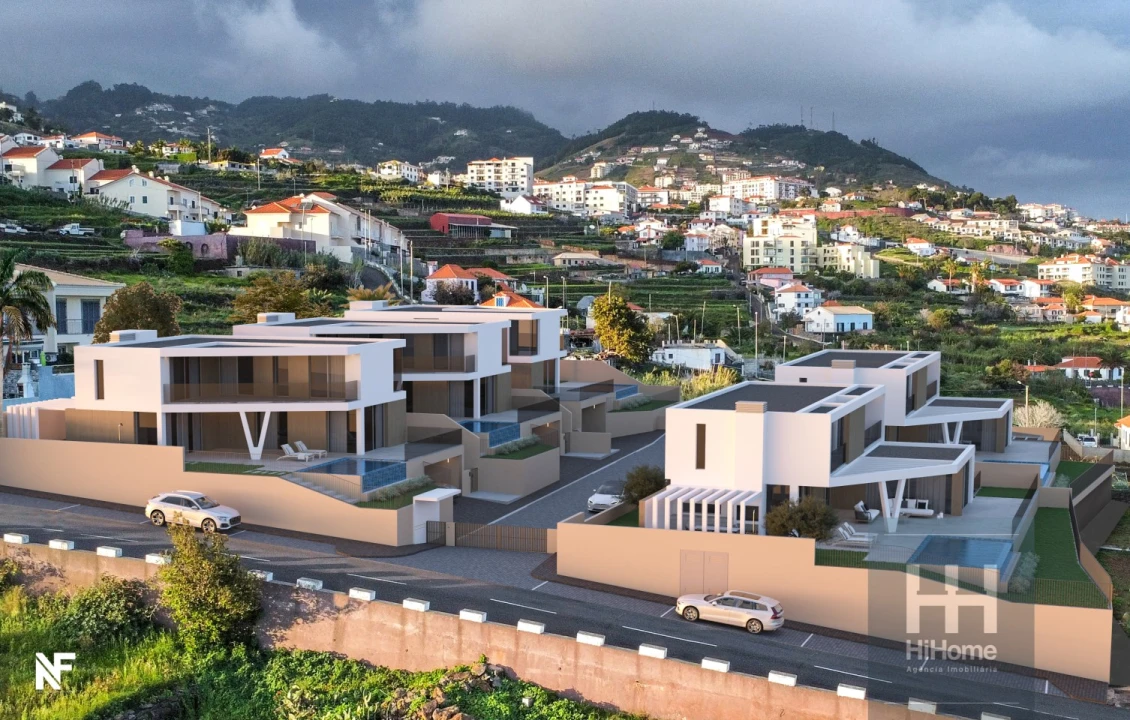 Moradia T3 para Venda em Caniço Foto 2