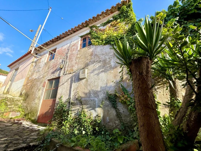 Moradia T2 para Venda em Maxial e Monte Redondo Foto 1