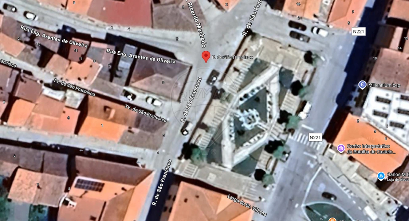 Prédio para Venda em Figueira de Castelo Rodrigo Foto 12