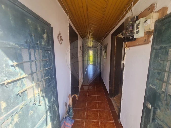 Moradia T4 para Venda em Envendos Foto 26