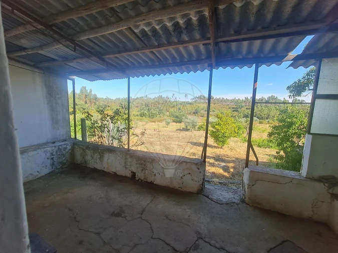 Moradia T4 para Venda em Envendos Foto 5