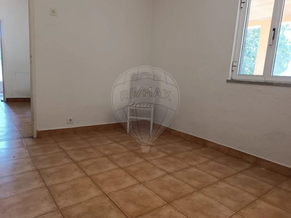 Moradia T2 para Venda em Samora Correia Foto 38