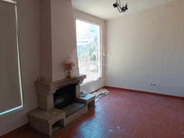 Moradia T2 para Venda em Samora Correia