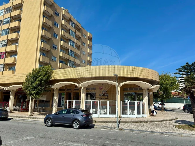 Loja para Venda em Espinho Foto 1