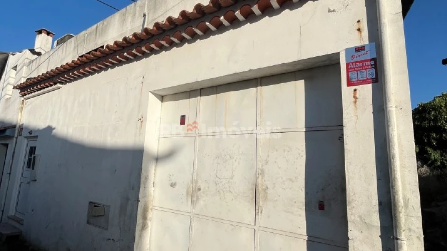 Armazém para Venda em Paialvo