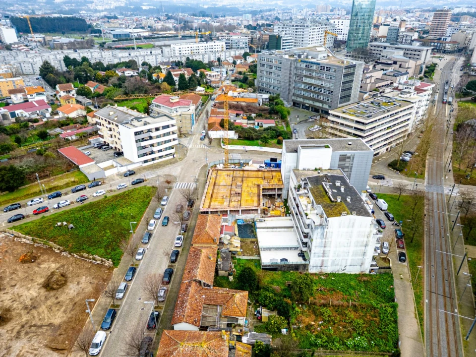 Apartamento T2 para Venda em Cidade da Maia Foto 18