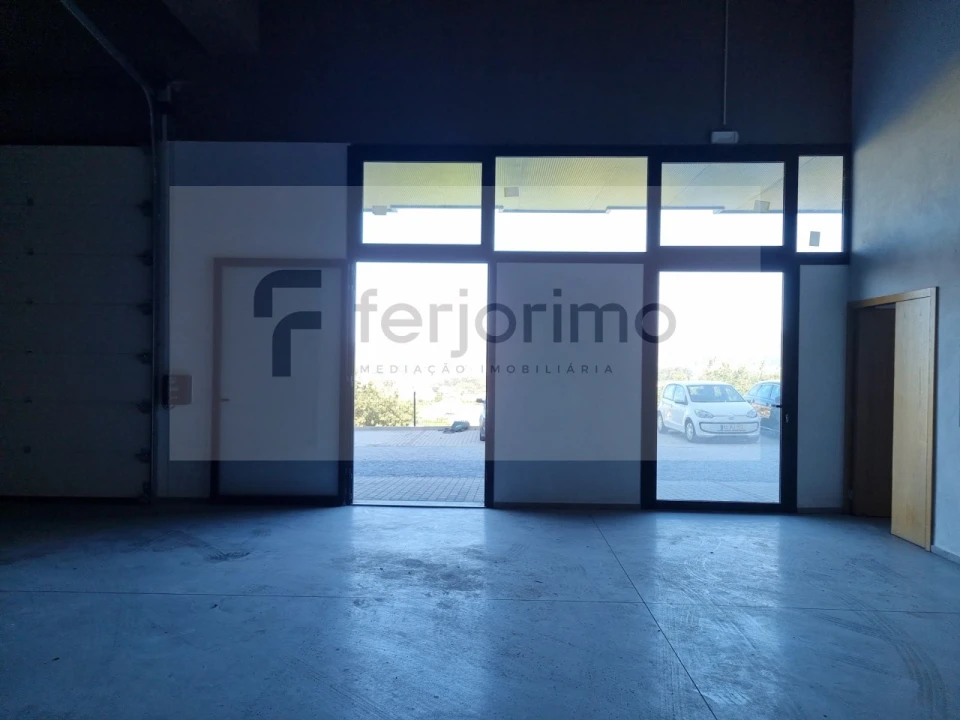 Armazém para Arrendamento em Fermentões Foto 19
