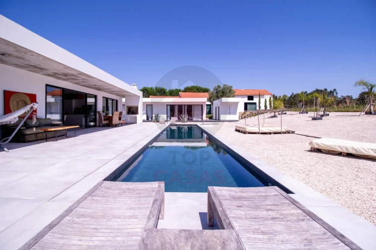 Quinta T3 para Venda em Coz, Alpedriz e Montes Foto 3