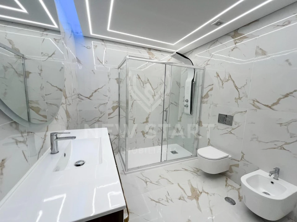 Apartamento T2 para Venda em Quarteira Foto 11