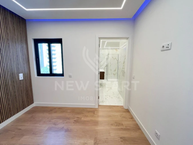 Apartamento T2 para Venda em Quarteira Foto 8
