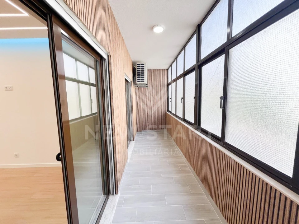 Apartamento T3 para Venda em Quarteira Foto 16