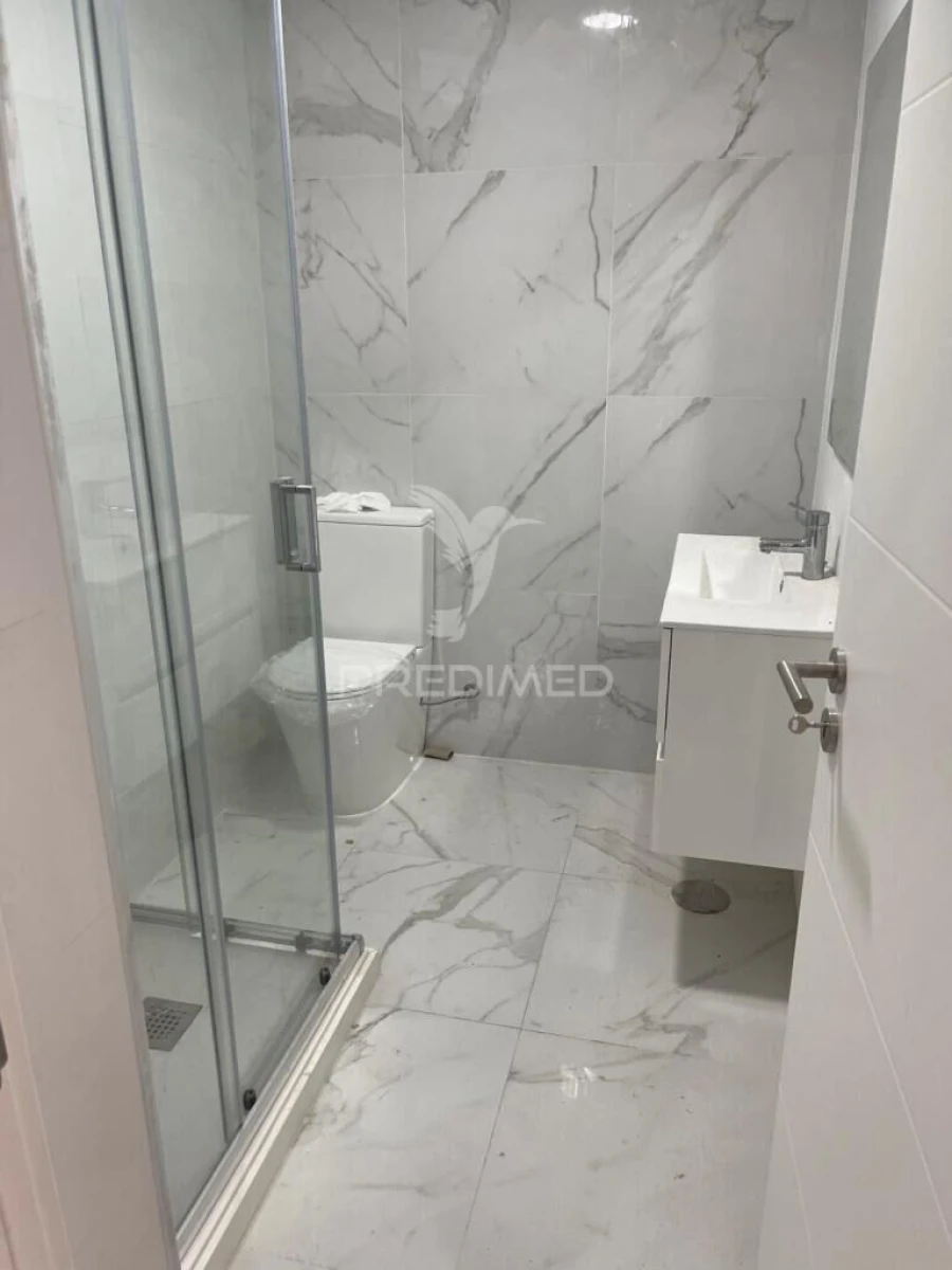 Apartamento T1 para Venda em Falagueira-Venda Nova Foto 10