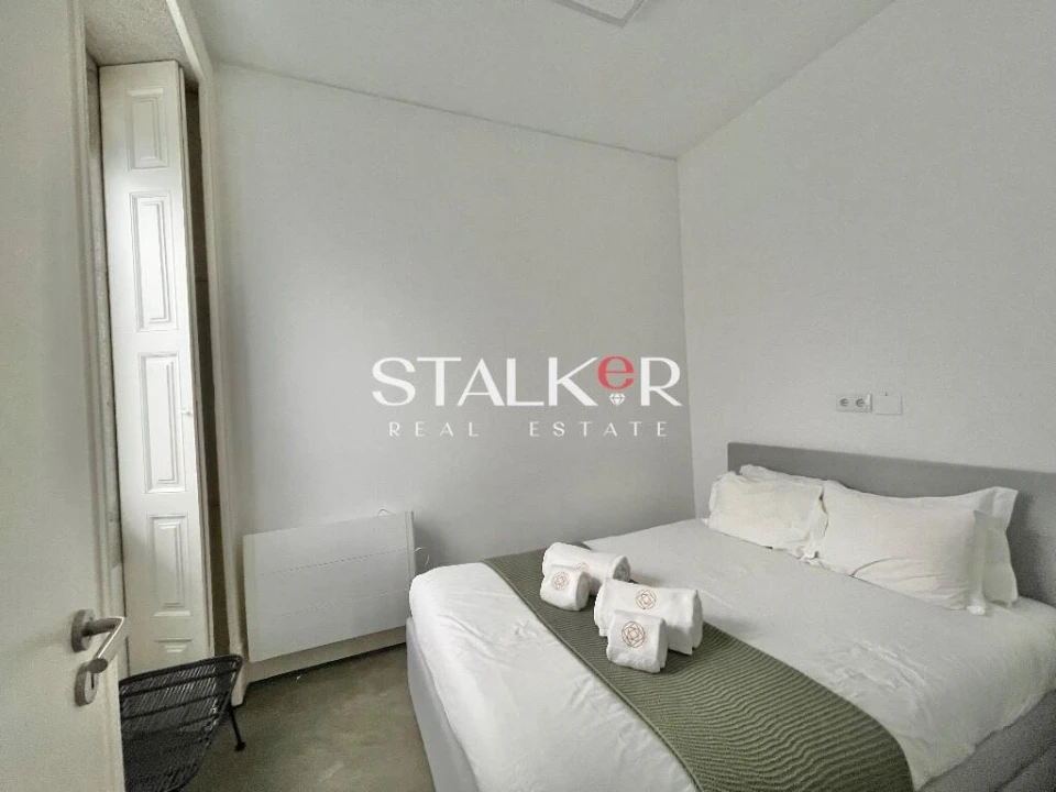Apartamento T2 para Venda em Cedofeita, Santo Ildefonso, Sé, Miragaia, São Nicolau e Vitória Foto 3