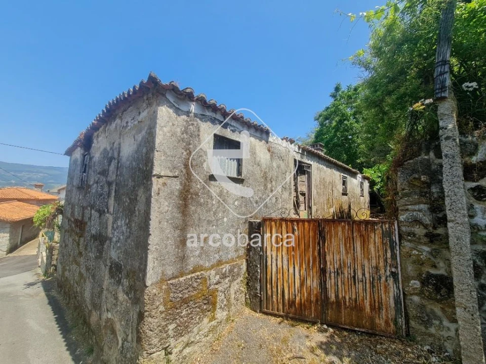 Moradia T4 para Venda em Santa Cruz do Lima Foto 2