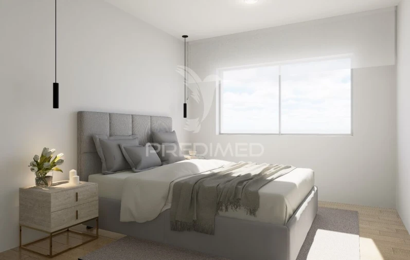 Apartamento T3 para Venda em Camarate, Unhos e Apelação Foto 14