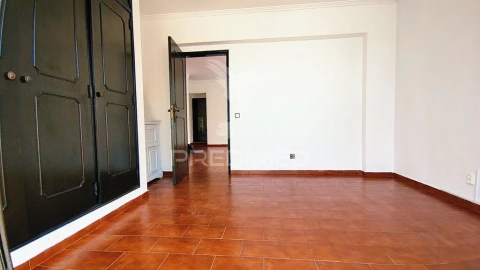 Apartamento T2 para Venda em Quarteira