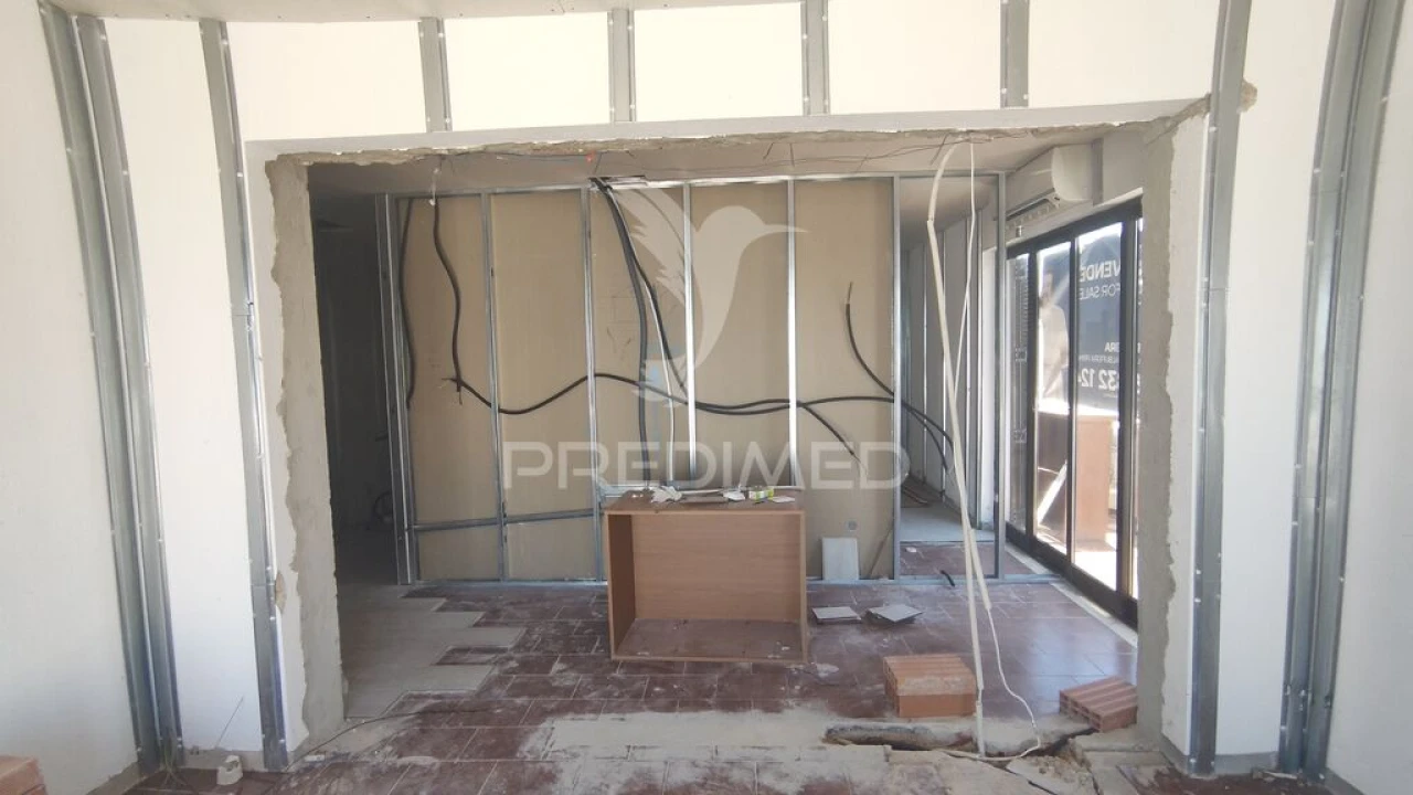 Apartamento T2 para Venda em Quarteira Foto 5