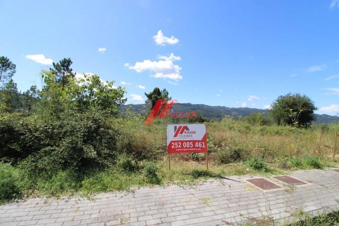 Terreno para Venda em Lanhas Foto 1
